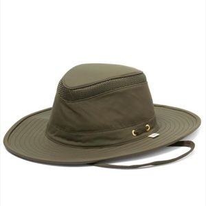 Tilley LTM6 Airflo Broad Brim Hat in Olive - 7 1/8